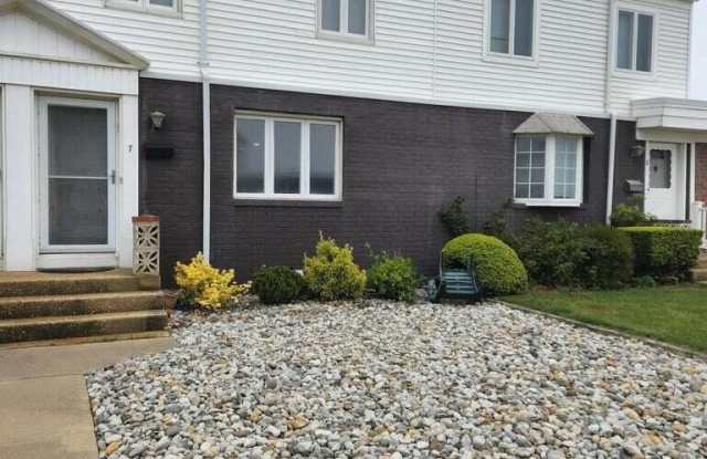 7 Vine Court