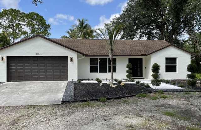 Spacious 3-Bedroom Oasis in Loxahatchee with 2 Full Baths