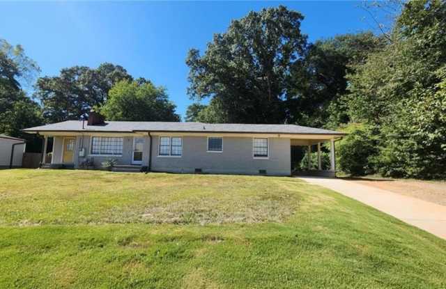 349 Johnson Ferry Road NE