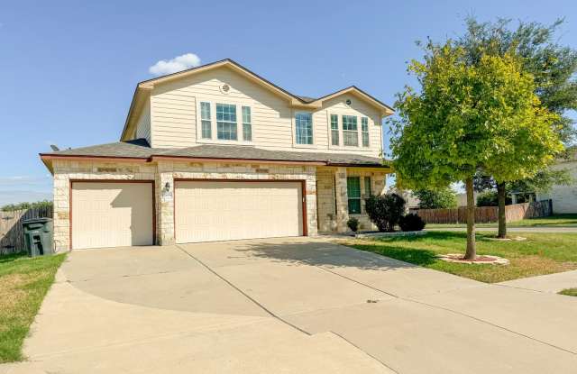 Available NOW!!!! Lovely 2 story home located in Killeen, minutes from Ft. Cavazos, Hospitals and Colleges. Home offers Wood look and Ceramic tile flooring and Carpet flooring in the bedrooms. Open kitchen features stainless steel appliances, smooth top