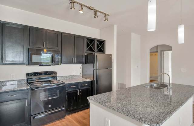 Boulevard at Lakeside