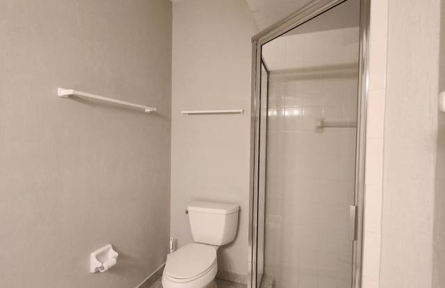 Move in Ready in NW Gainesville!