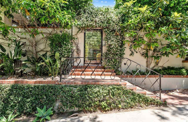 11053 Strathmore Drive