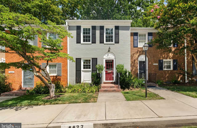 6627 BURLINGTON PLACE