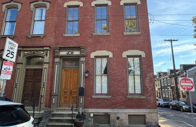 1339 W. North Avenue