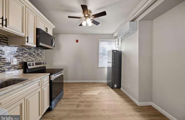 Photo of 42 S 19TH STREET