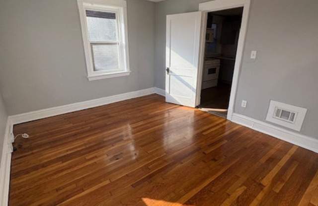 3134 South Compton Avenue - 2S