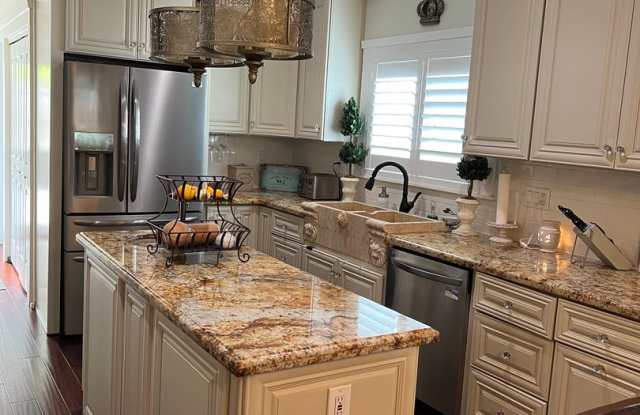 Hartz Property Management Presents: 1422 Court St. Martinez, CA