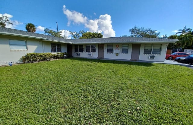 1431 SW 24th Ct - 1431 SW 24th Ct, Fort Lauderdale, FL 33315