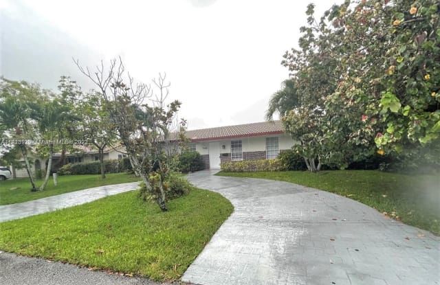 7502 NW 41st St - 7502 Northwest 41st Street, Coral Springs, FL 33065