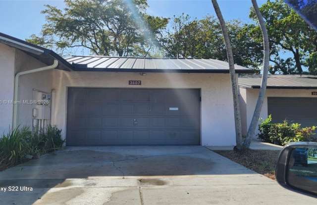 Photo of 3607 Lime Hill Rd