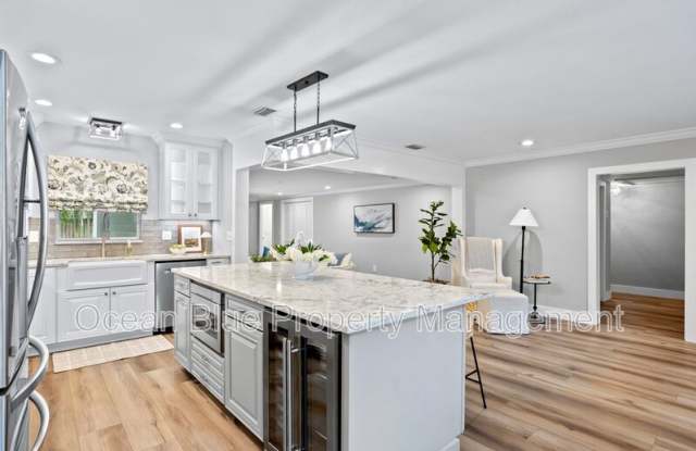 3415 S Belcher Drive