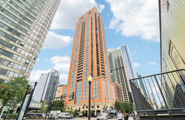 Photo of 1160 S Michigan Avenue