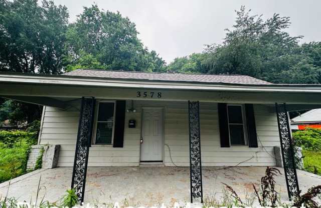 Photo of 3578 Hazelwood Avenue