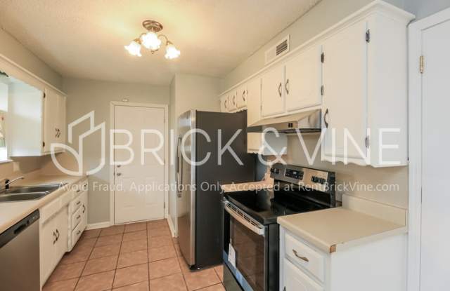 1008 Northwest 6th Place