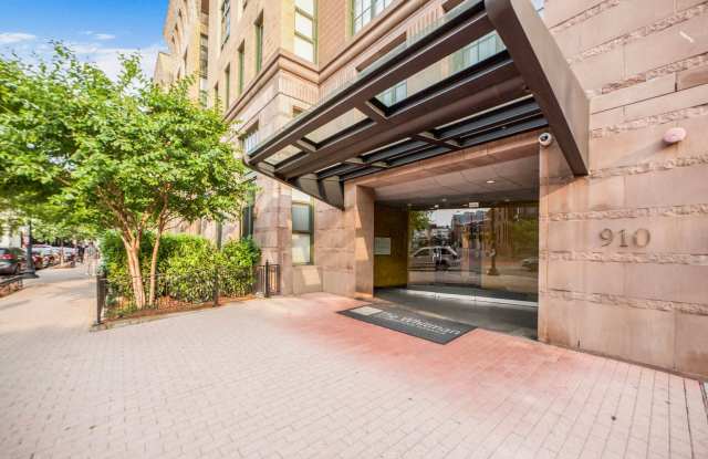 Photo of Available Now! High End 1 Bed/ 1 Bath in Amenity Rich Building