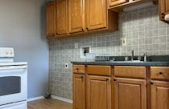 Photo of 624 Clay stUnit 2