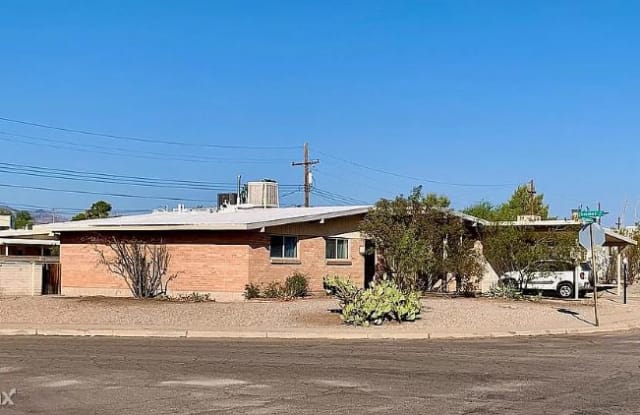 8801 E Appomattox St - 8801 East Appomattox Street, Tucson, AZ 85710