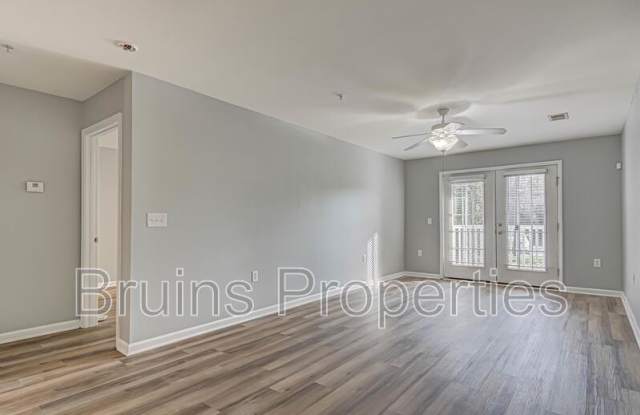 7108 West Friendly AvenueUnit 110