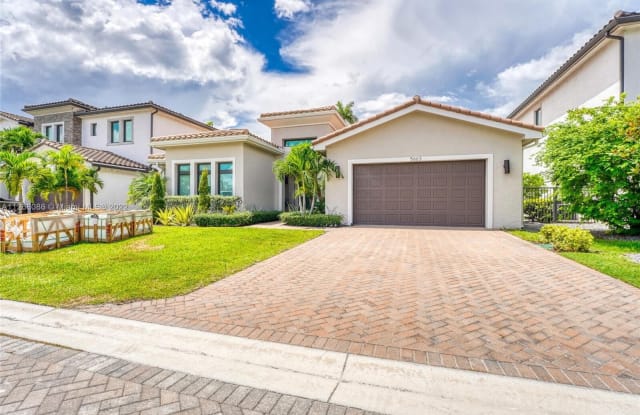 5663 W Brookfield Circle - 5663 Brookfield Circle, Hollywood, FL 33312