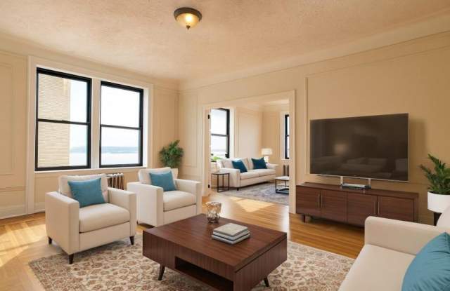 Photo of 150 Haven Avenue