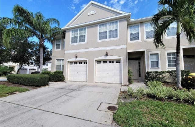 557 VALLANCE WAY NE - 557 Vallance Way Northeast, St. Petersburg, FL 33716