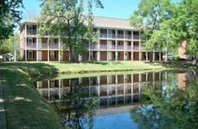 Photo of 1Bed/1Bath Available in July!