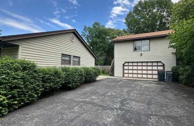 279 mockingbird lane