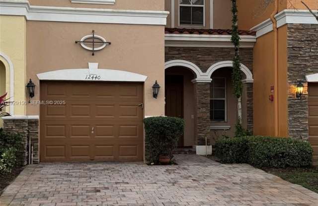 Photo of 12440 Emerald Creek Mnr