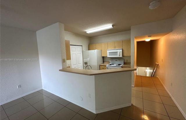 Photo of 2303 Belmont Ln