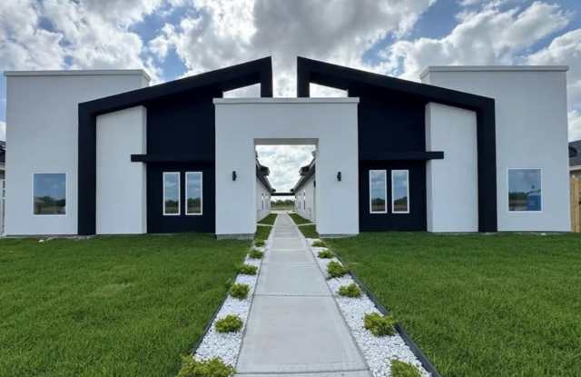 Photo of 2409 Indian Creek Avenue