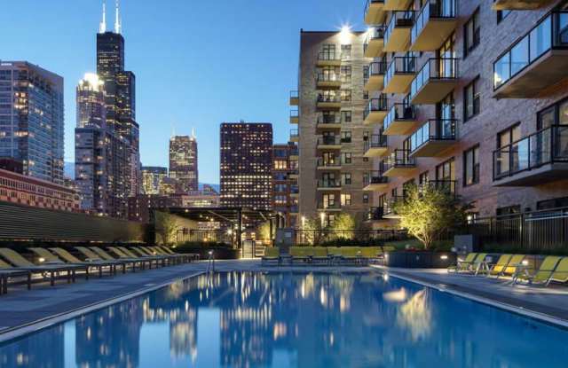 Photo of AMLI Lofts