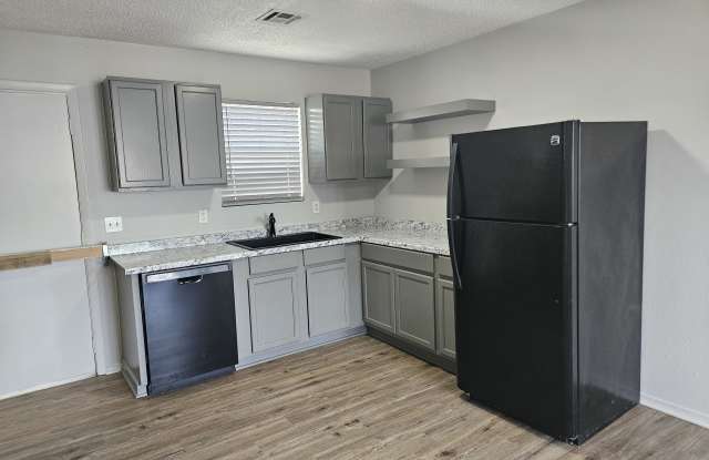 1830 North Troost Avenue