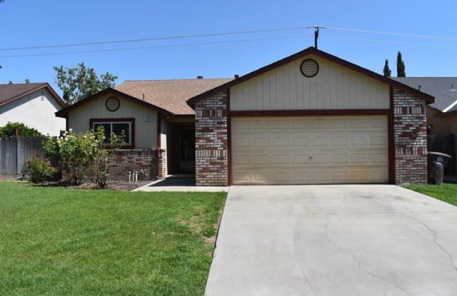 2007 Truman Drive - 2007 Truman Drive, Chowchilla, CA 93610