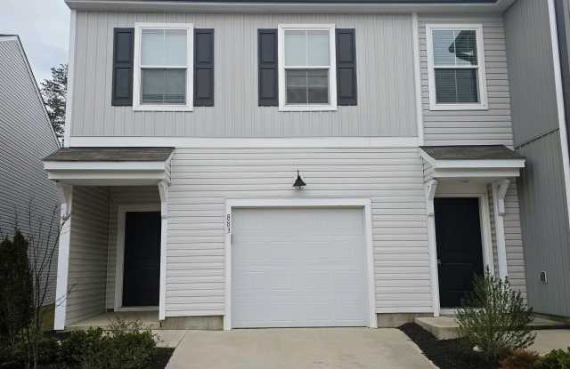 Photo of 883 Falls Grove Trail