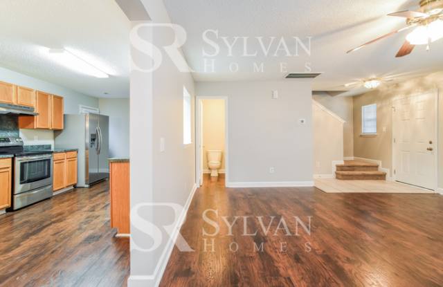 1212 Shenandoah Circle