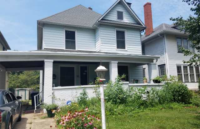 Photo of 2206 N 11th