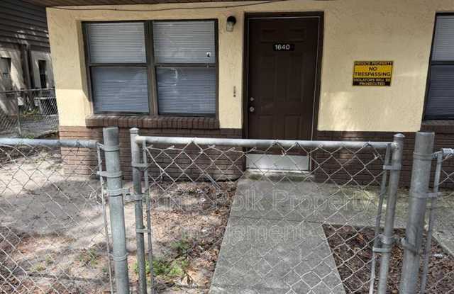 1640 Crystal Park Cir.