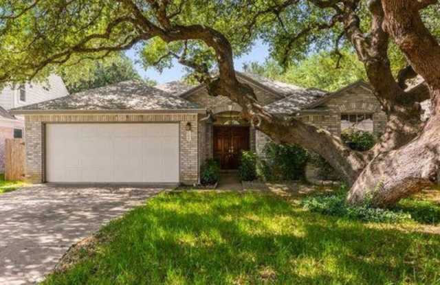 Photo of One Story With Open Floor Plan and Beautiful Oak Trees