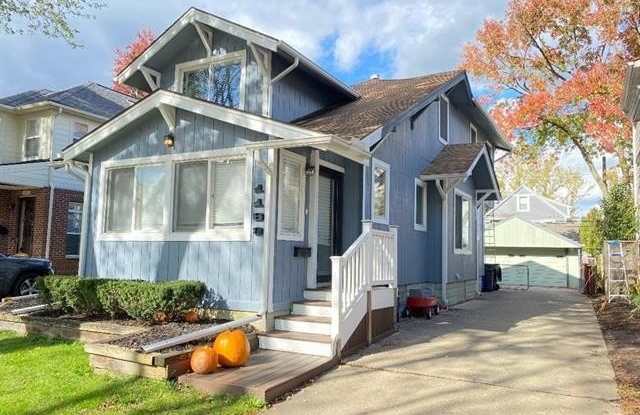 1183 BIRD Avenue