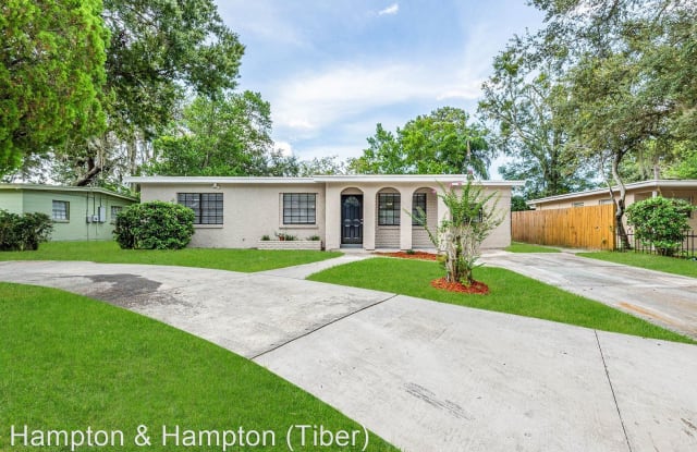 3017 E SLIGH AVE - 3017 East Sligh Avenue, Tampa, FL 33610