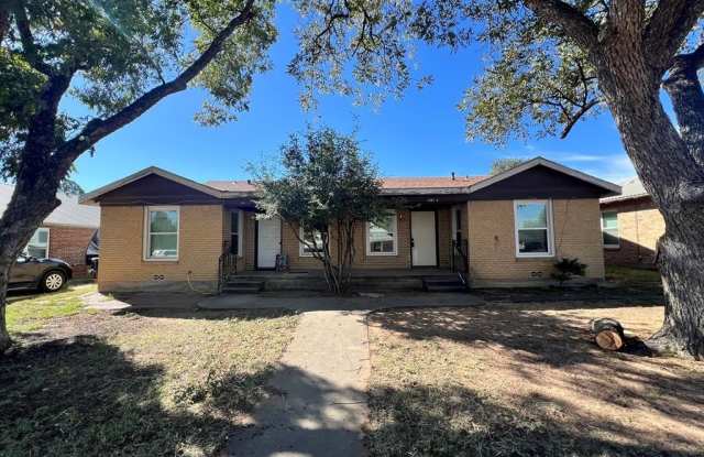 Photo of 1105 Carrizo St