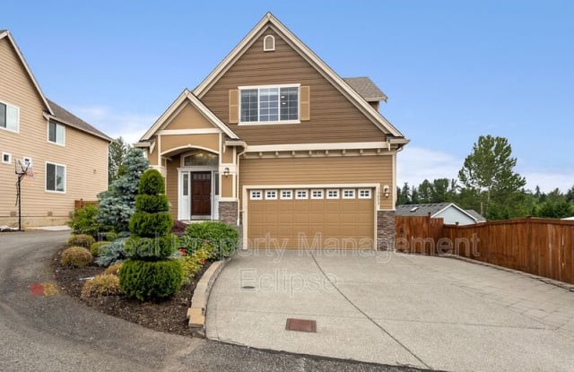 12022 SE 269th Pl - 12022 Southeast 269th Place, Kent, WA 98030