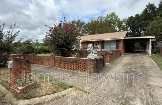Photo of 1531 Midway St, Montgomery, AL 36110