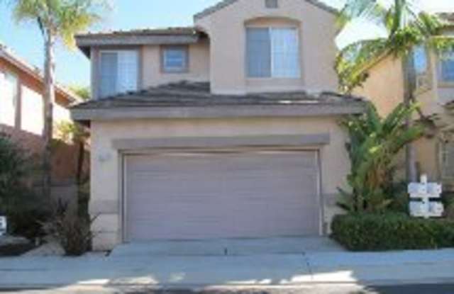 Photo of LOVELY 2 STORY DETACHED HOME WITH LARGE LOFT, DIRECT ACCESS 2 CAR GARAGE