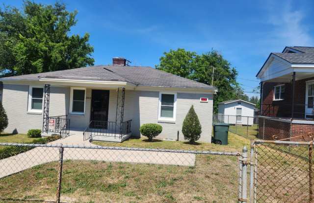 Lovely 2 Bedroom Bath