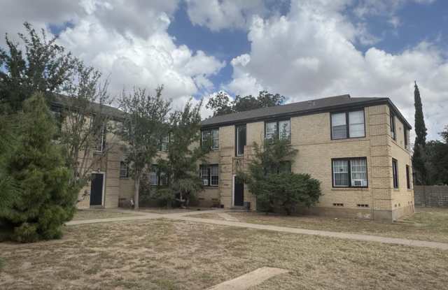 1210 W Texas unit: 16