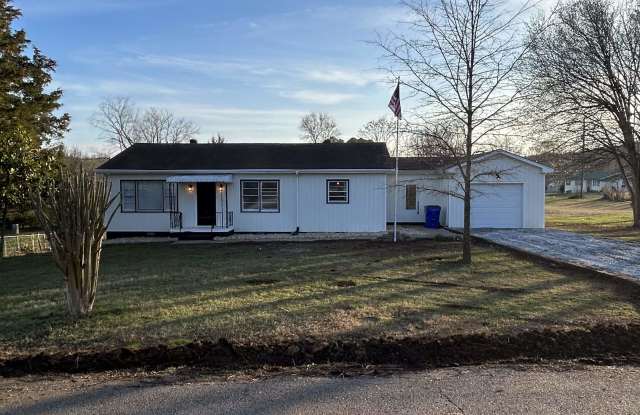 302 Carol Dr Se - 302 Carol Drive Southeast, Cleveland, TN 37323