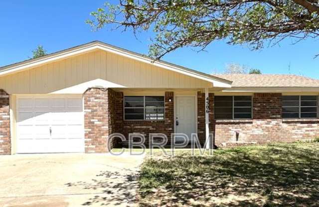 Photo of 4506 Itasca Street