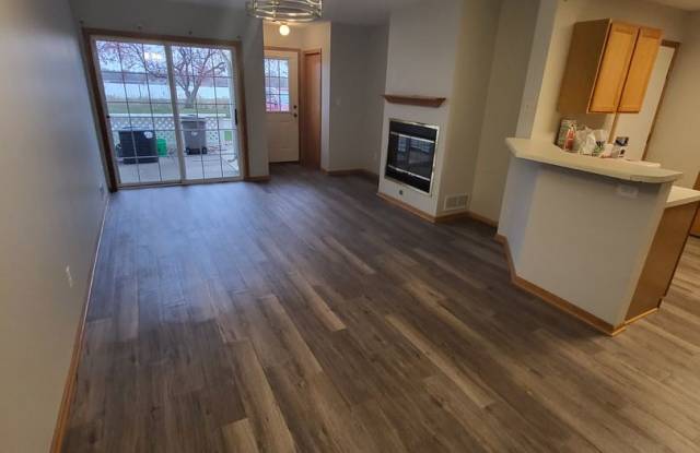 Photo of 2 bedroom townhome in Ankeny